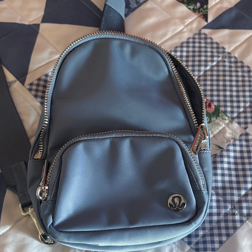 Lululemon sling bag
